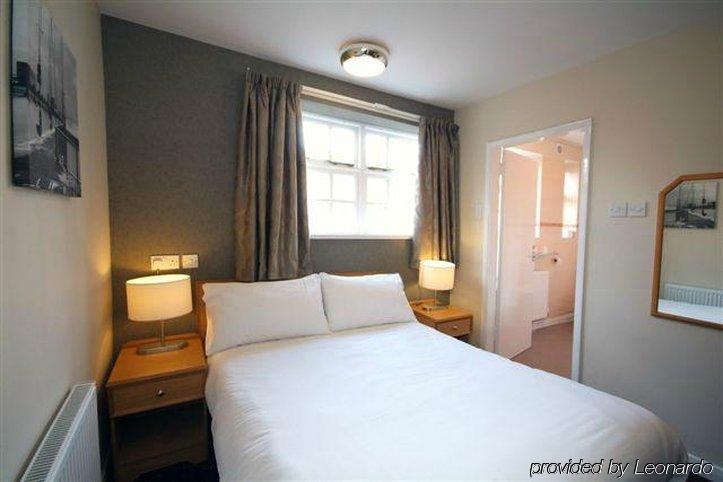 Old Grey Mare Inn By Greene King Inns Кингстон-апон-Халл Экстерьер фото